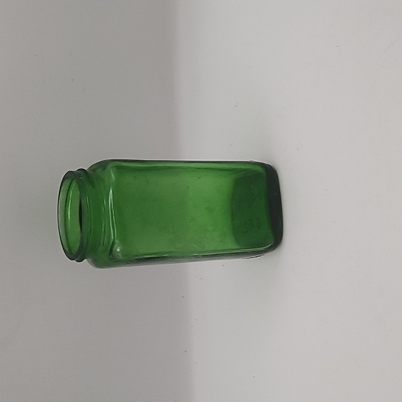 Vintage Owen's Illinois Duraglass Green Glass Jar 6 oz - Picture 2 of 9